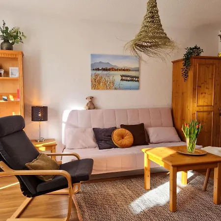 Ferienwohnung Chiemseetraum 아파트